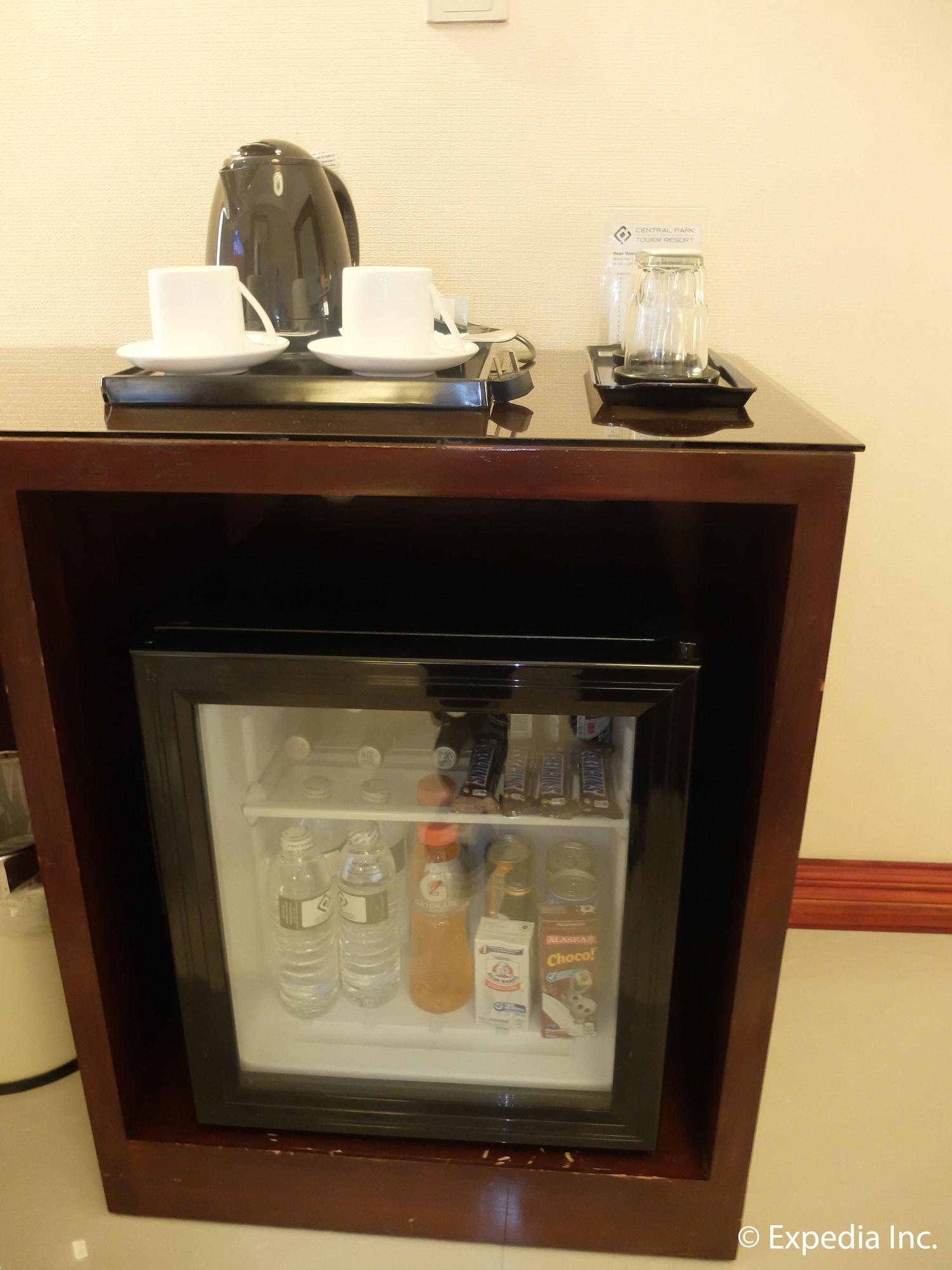 Central Park Tower Resort Анхелес Екстериор снимка